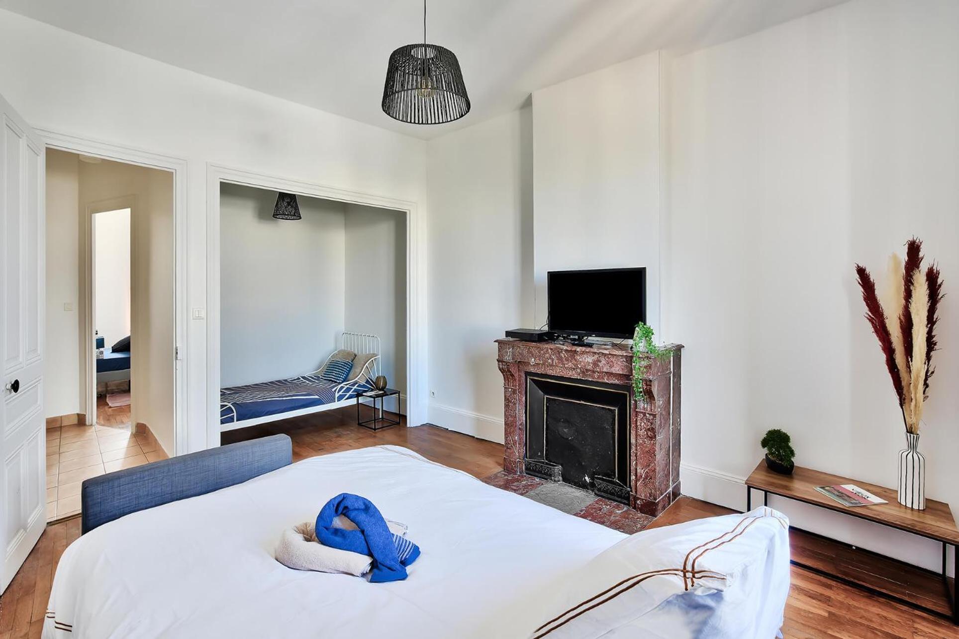 L'Oasis Urbaine - Spacieux Et Elegant Pour 5 Pers Saint-Fons Exterior foto